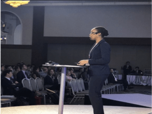 PublicSpeaking_FeatureImg PublicSpeaking_FeatureImg
